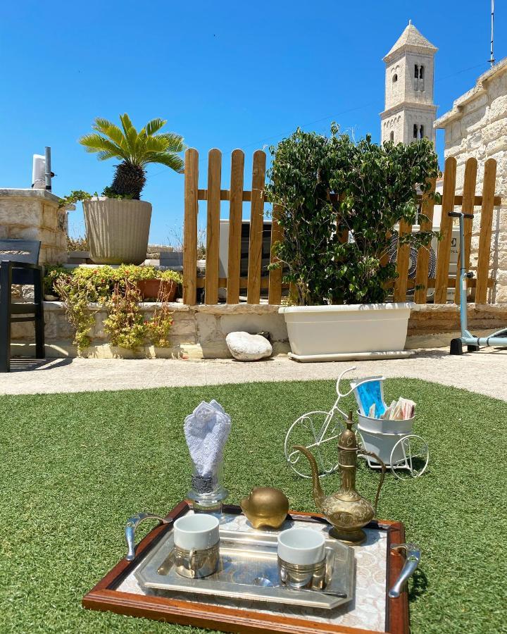 Palazzo Morola XIV Century Apartment Giovinazzo Luaran gambar