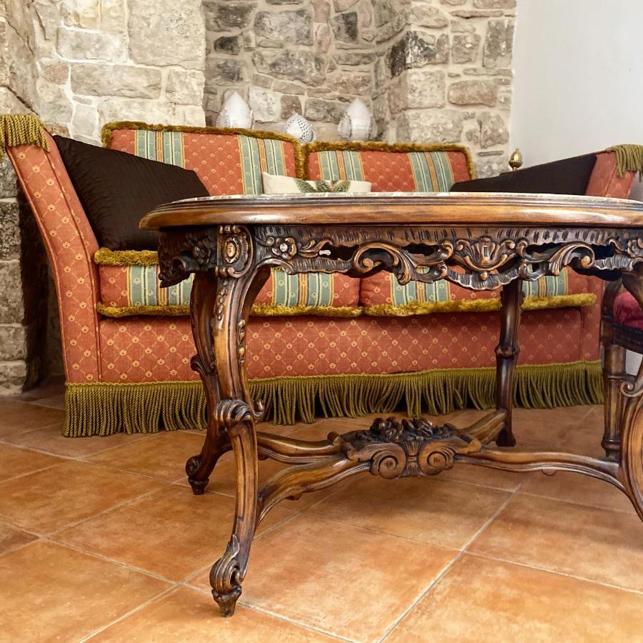 Palazzo Morola XIV Century Apartment Giovinazzo Luaran gambar